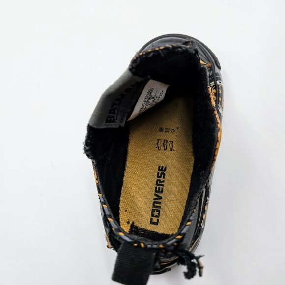 Batman Converse Trainers Size 6 Infants Kids Rare Read - Picture 10 of 16